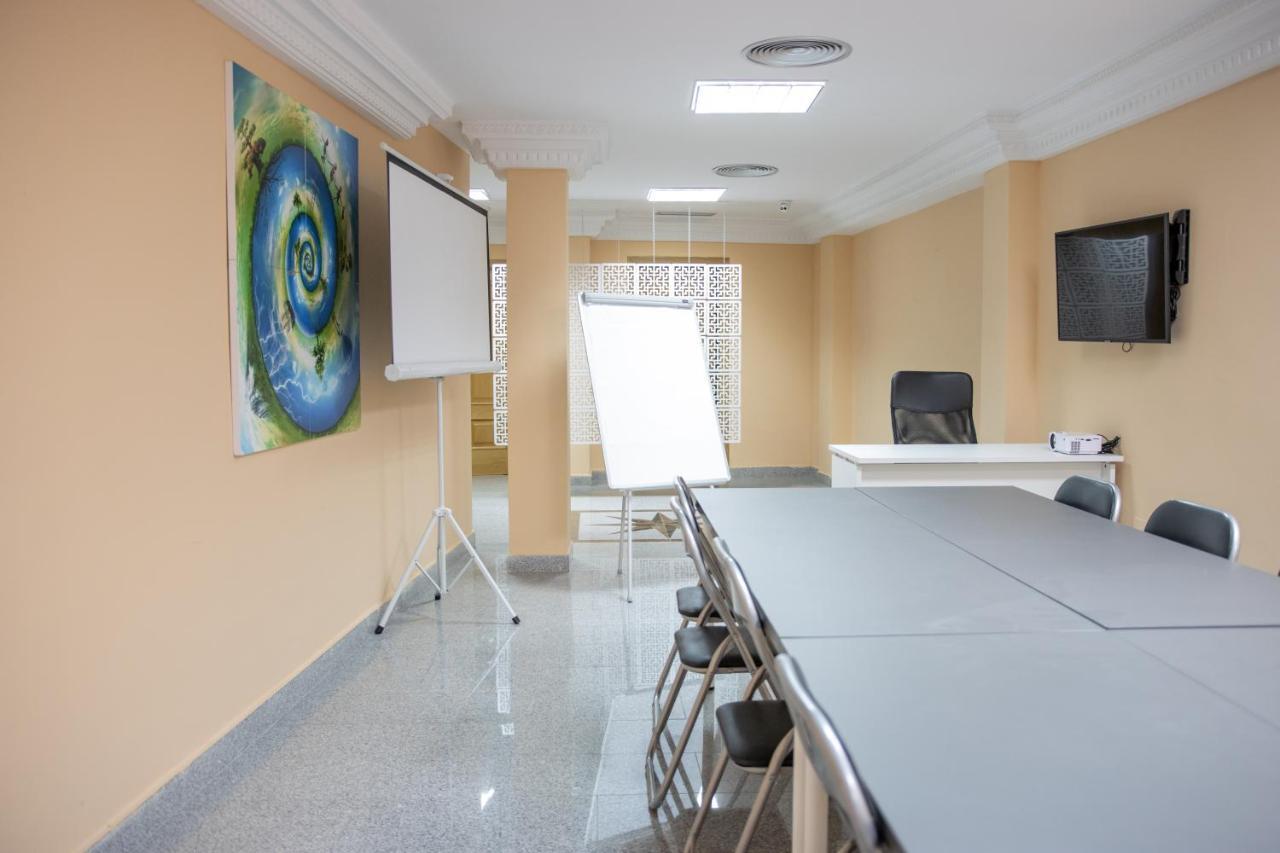 Hotel Agur Fuengirola Buitenkant foto