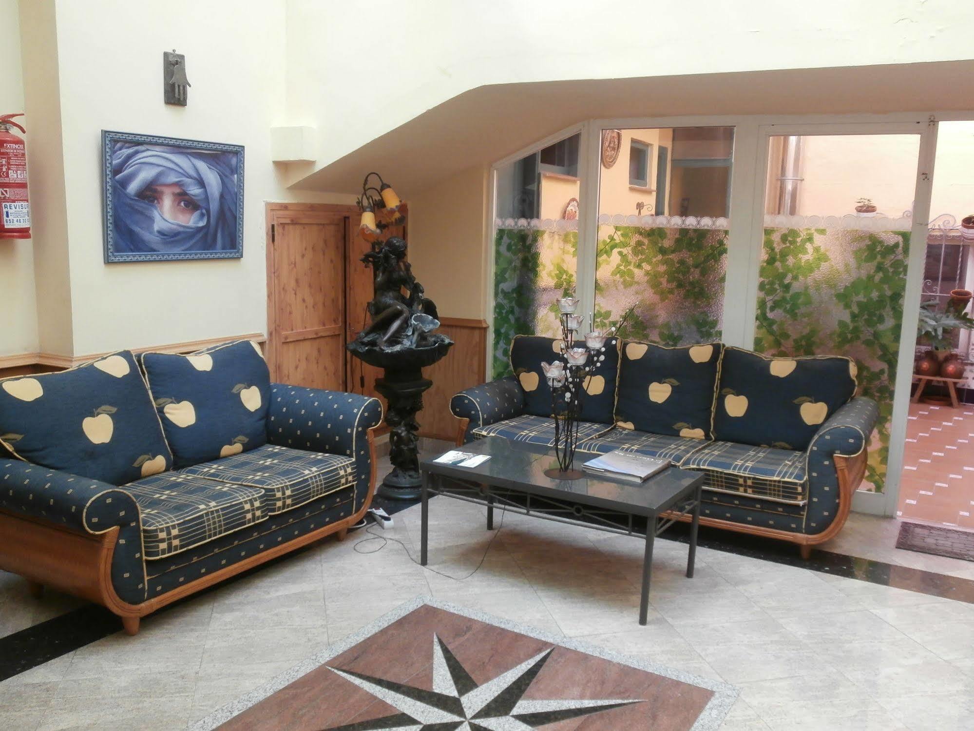 Hotel Agur Fuengirola Buitenkant foto